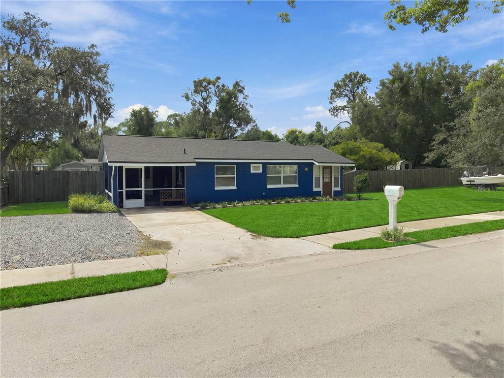 121 ANGELES ROAD, DEBARY, FL — photo 4 of 30