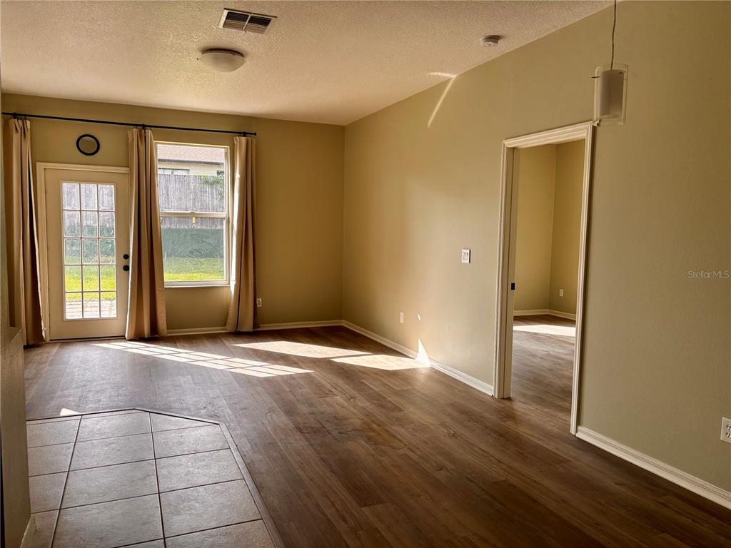 1048 DEES DRIVE, OVIEDO, FL — photo 4 of 18