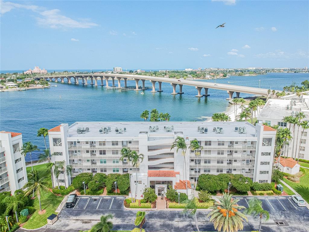 5901 BAHIA DEL MAR CIRCLE UNIT 122