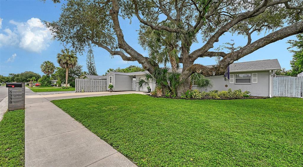 5338 FOXWOOD DRIVE, SARASOTA, FL — photo 3 of 30