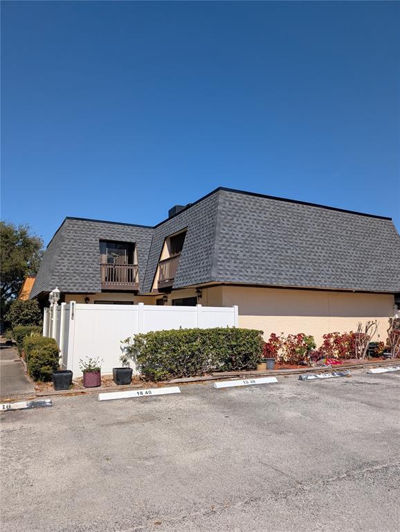 8118 OAK TRACE WAY UNIT C