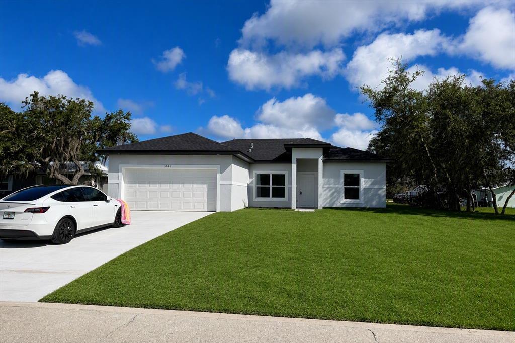 3061 OLEANDER DRIVE