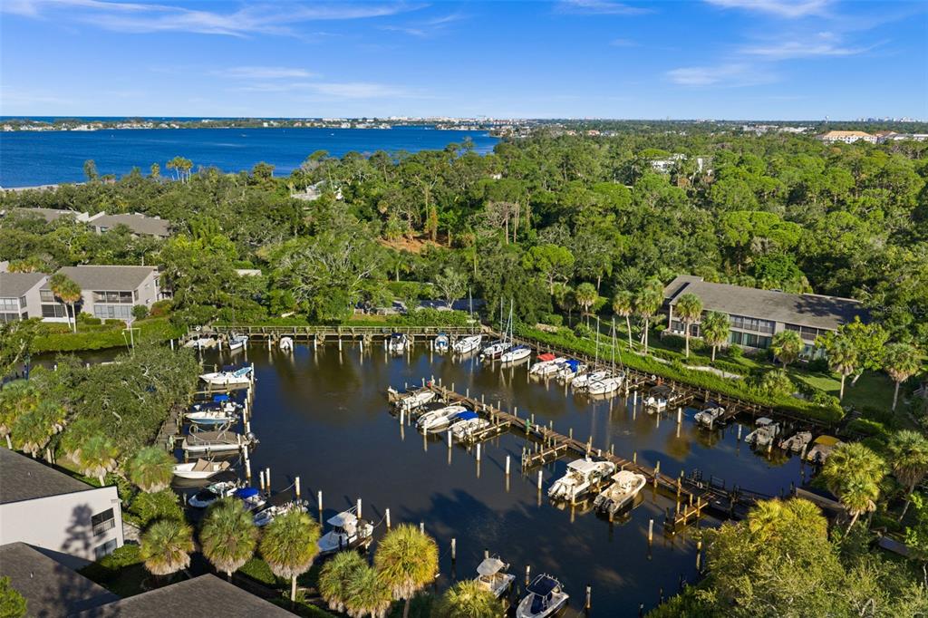 1657 BROOKHOUSE CIRCLE UNIT 152, SARASOTA, FL — photo 4 of 30