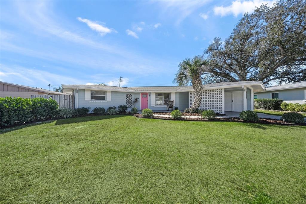 3165 REGATTA CIRCLE