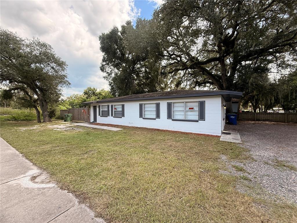 10123 N 11TH STREET UNIT B, TAMPA, FL — photo 2 of 25