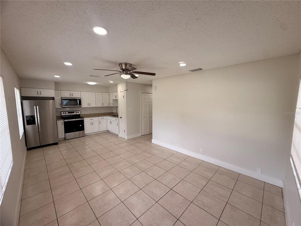 10123 N 11TH STREET UNIT B, TAMPA, FL — photo 3 of 25