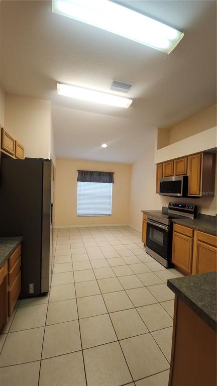 1813 GREYSTONE HEIGHTS DRIVE, VALRICO, FL — photo 4 of 18
