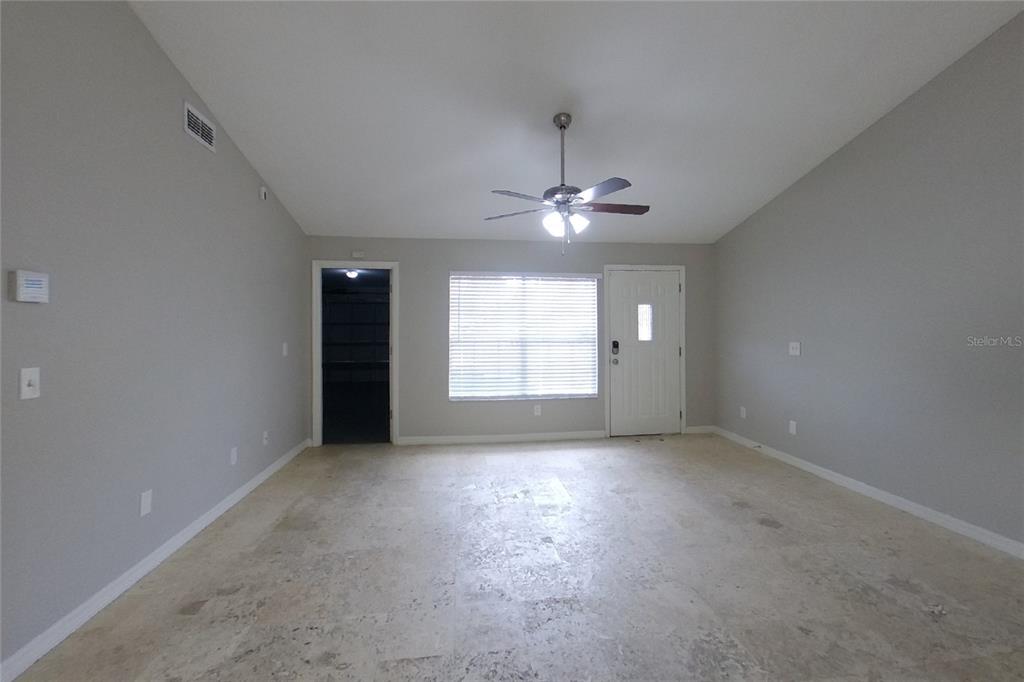 367 MASSON COURT, WINTER SPRINGS, FL — photo 3 of 15