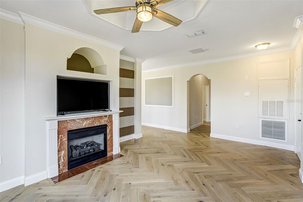 2730 VIA TIVOLI UNIT 334B, CLEARWATER, FL — photo 4 of 27