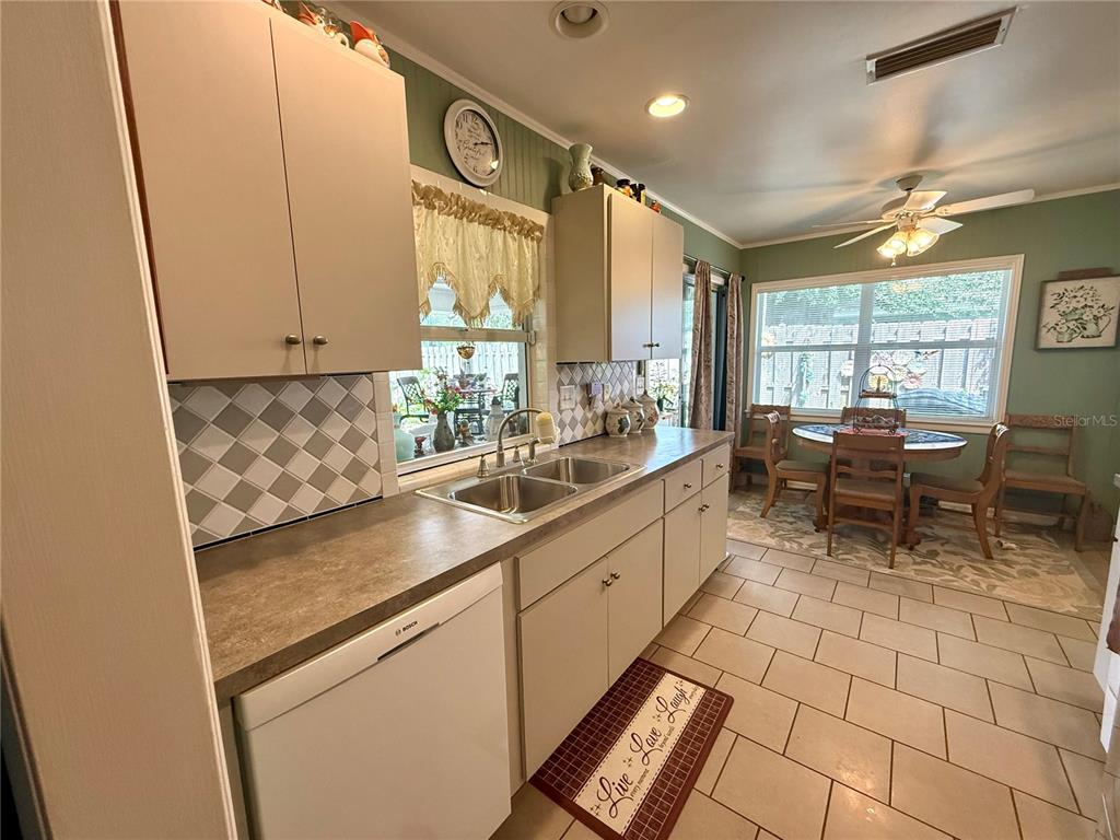 400 BAYOU ROAD, WINTER HAVEN, FL — photo 5 of 72