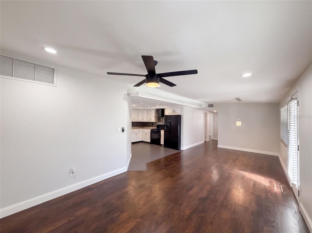645 10TH PLACE, SAFETY HARBOR, FL — photo 2 of 21