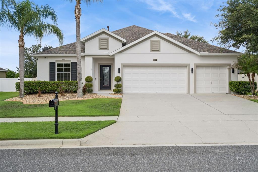 12604 HAMMOCK POINTE CIRCLE