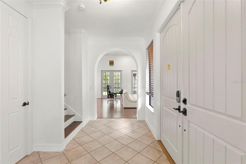 8264 DUNHAM STATION DRIVE, TAMPA, FL — photo 3 of 30