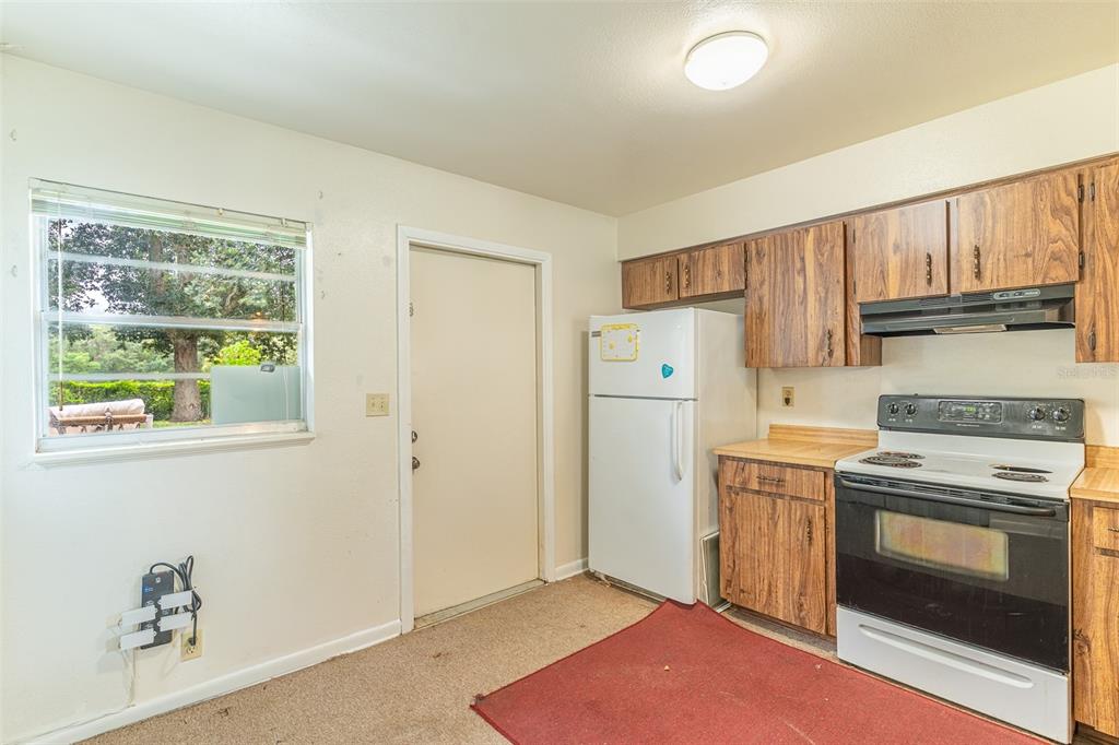 646 BEVERLY DRIVE UNIT 646 and 648, LAKE WALES, FL — photo 4 of 30
