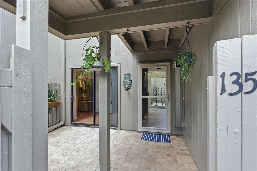 135 WOODLAND PLACE