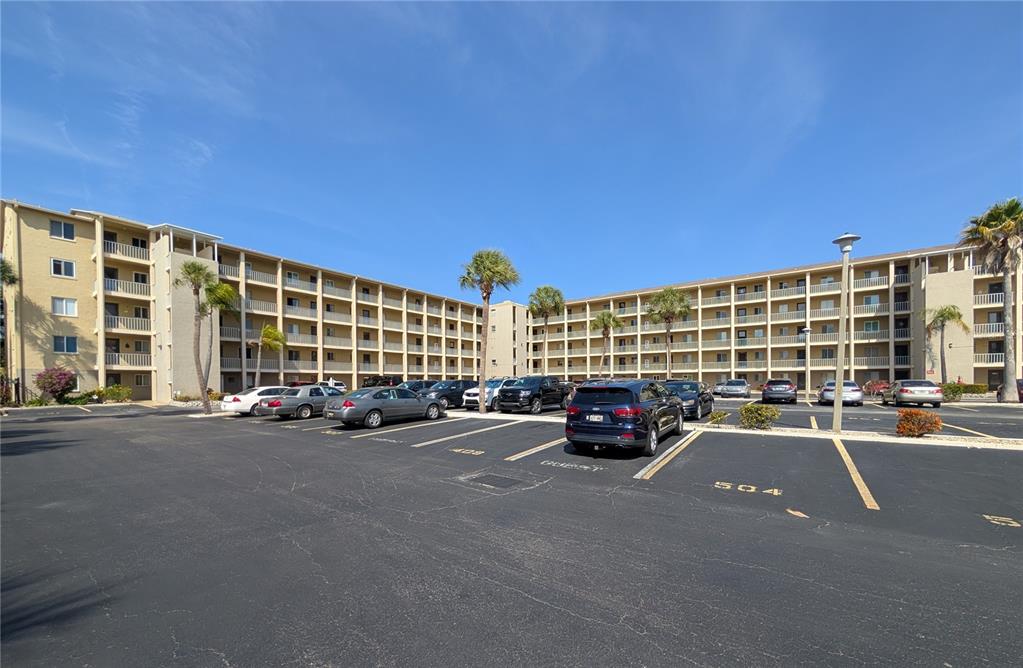 3628 LAKE BAYSHORE DRIVE UNIT K305