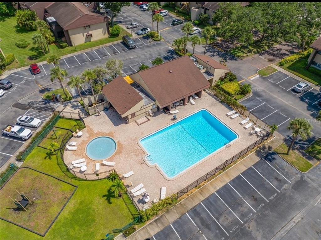 10775 VILLAGE CLUB CIRCLE N UNIT 101, ST PETERSBURG, FL — photo 2 of 14