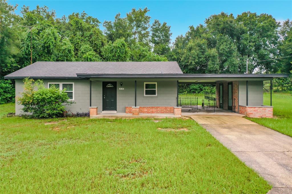 5134 EAGLES NEST ROAD, FRUITLAND PARK, FL — photo 4 of 43