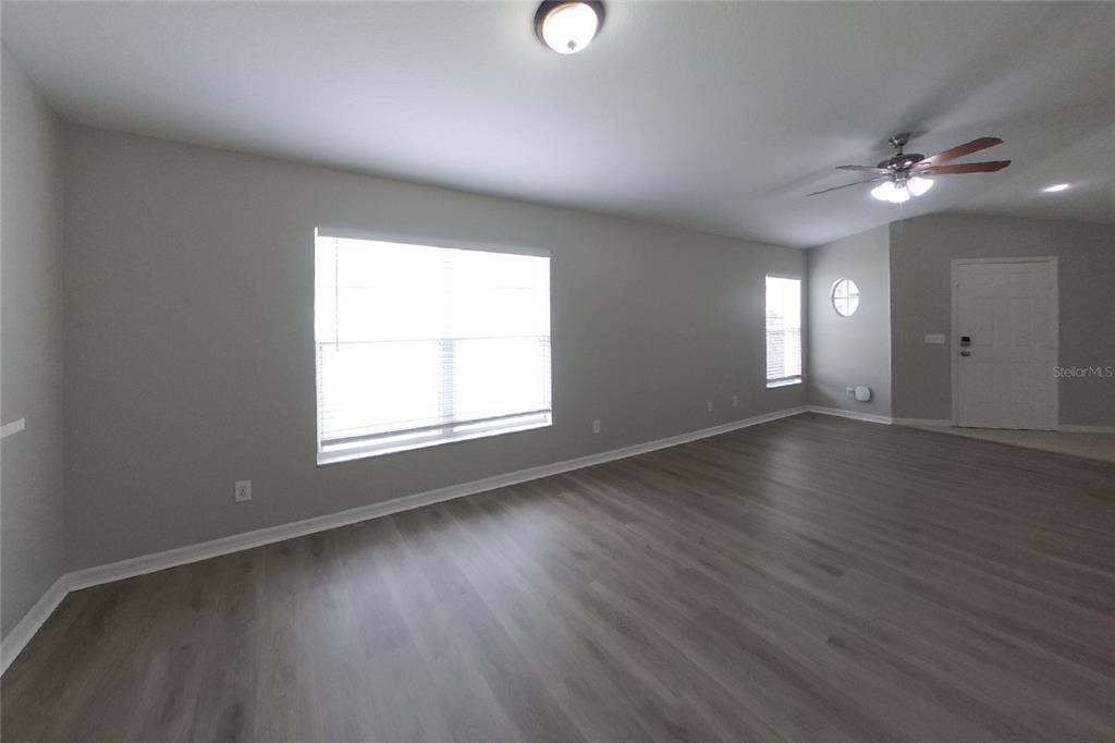 6705 CAMBRIDGE PARK DRIVE, APOLLO BEACH, FL — photo 5 of 15