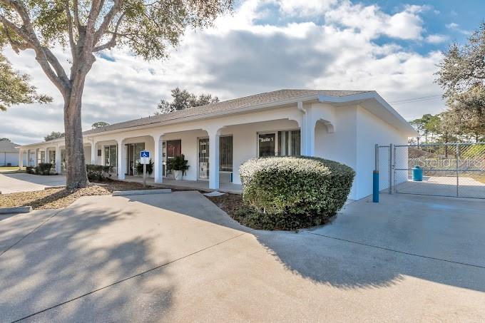 2220 HIBISCUS DRIVE