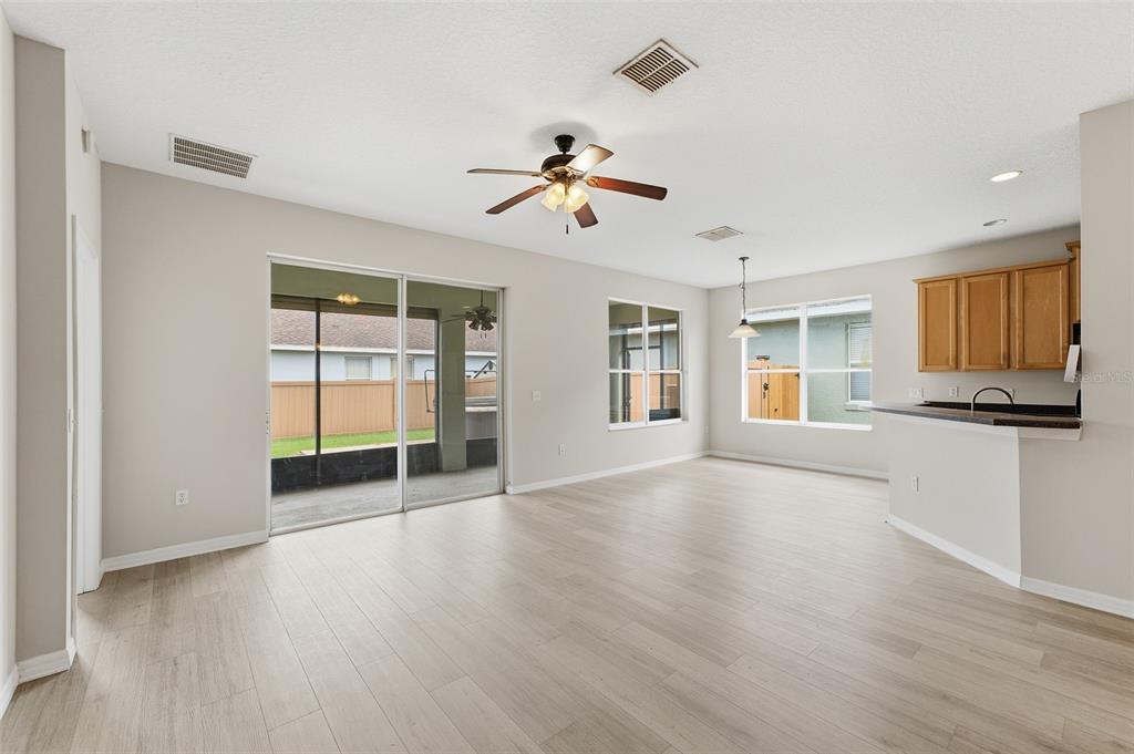 185 VENETIAN BAY CIRCLE, SANFORD, FL — photo 4 of 30