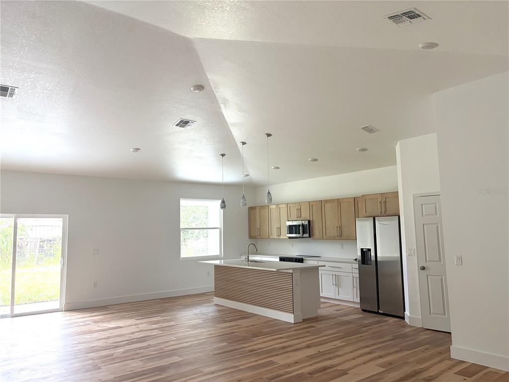 520 POINSETTIA ROAD, AUBURNDALE, FL — photo 4 of 7