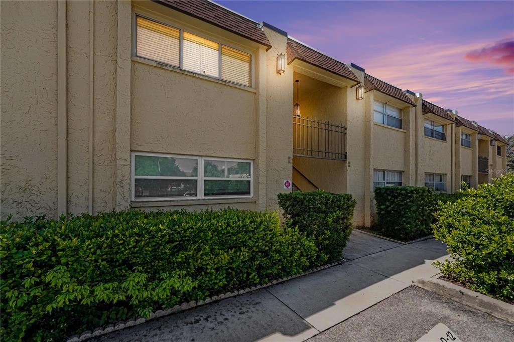 4450 40TH AVENUE N UNIT D12, ST PETERSBURG, FL — photo 2 of 23
