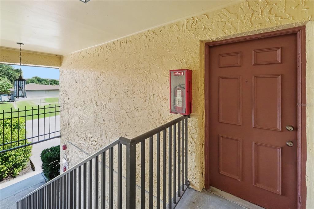 4450 40TH AVENUE N UNIT D12, ST PETERSBURG, FL — photo 3 of 23