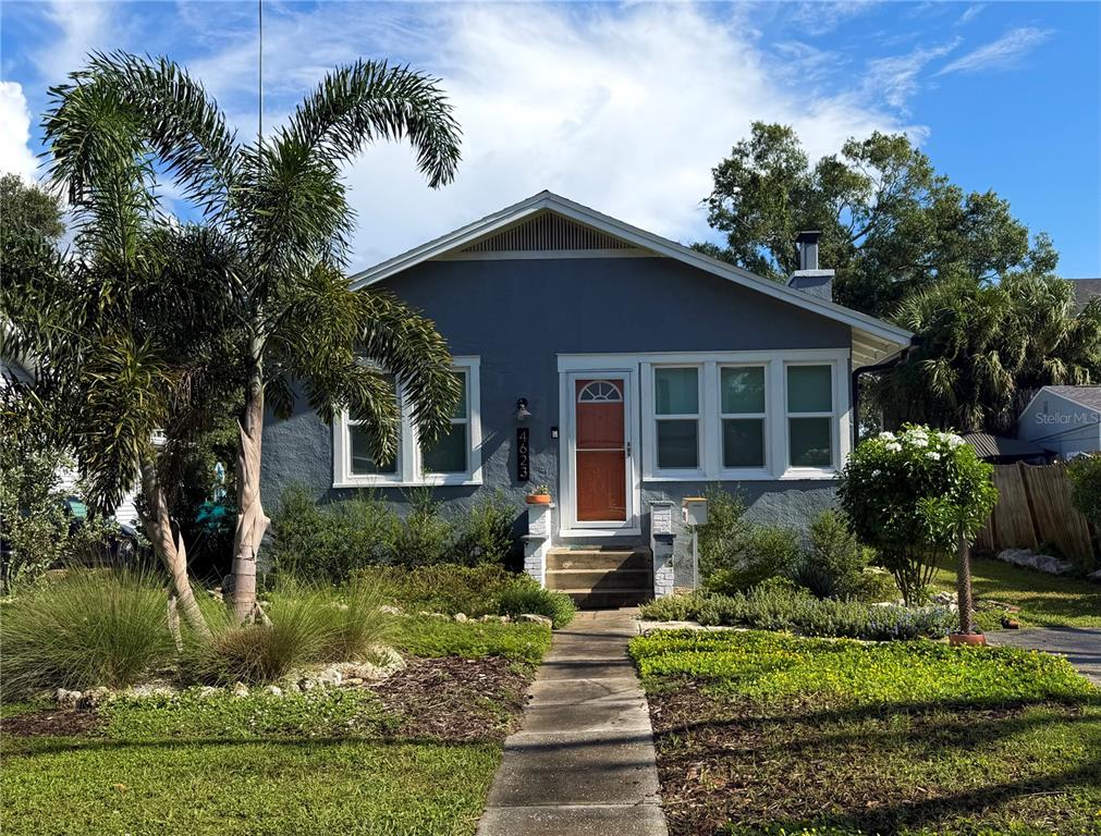 4623 IRIS STREET N, ST PETERSBURG, FL — photo 2 of 31