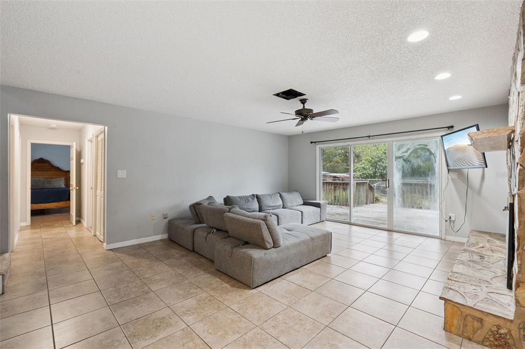 42150 ROYAL TRAILS ROAD, EUSTIS, FL — photo 5 of 30