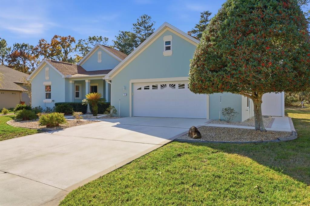 7 BOSTON IVY COURT