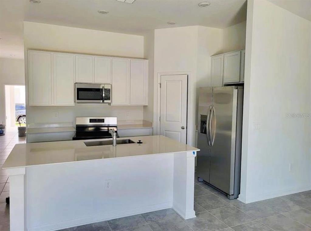 5010 WORCHESTER DRIVE, KISSIMMEE, FL — photo 3 of 14
