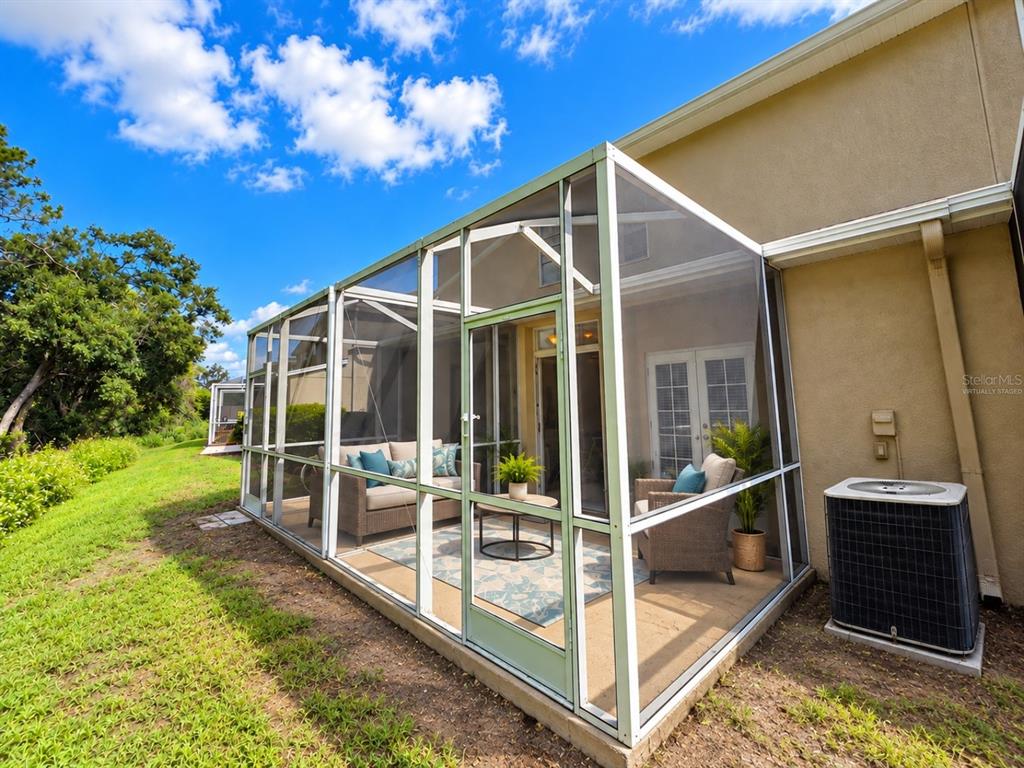 5866 FISHHAWK RIDGE DR, LITHIA, FL — photo 2 of 9
