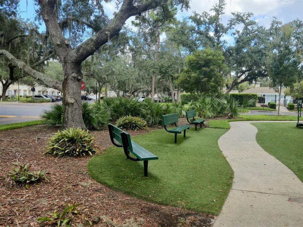5866 FISHHAWK RIDGE DR, LITHIA, FL — photo 5 of 9