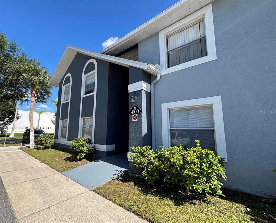 4160 PERSHING POINTE PLACE UNIT 1