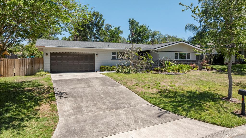 1531 PICARDY CIRCLE