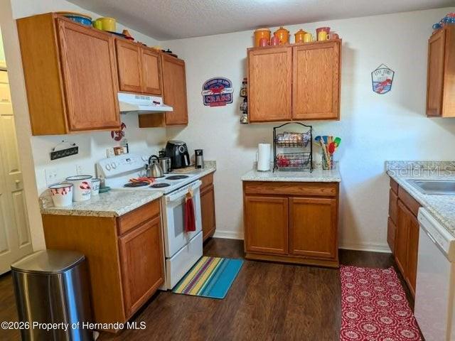19443 FORT DADE AVENUE, BROOKSVILLE, FL — photo 4 of 24