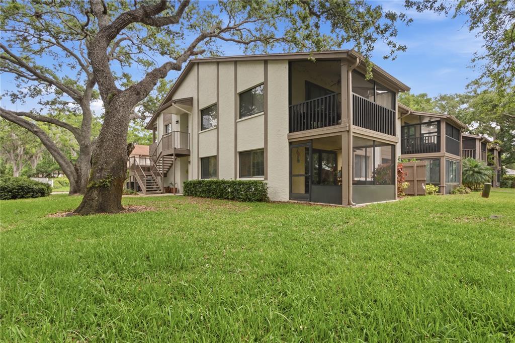 514 LONGFELLOW COURT UNIT B