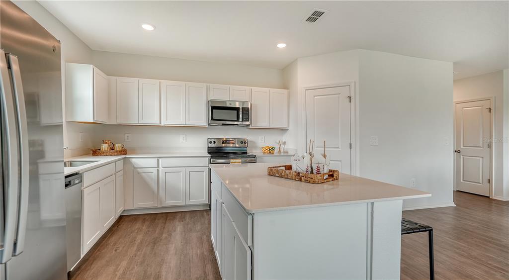 11403 LAKE LOUISA TERRACE, SARASOTA, FL — photo 3 of 20