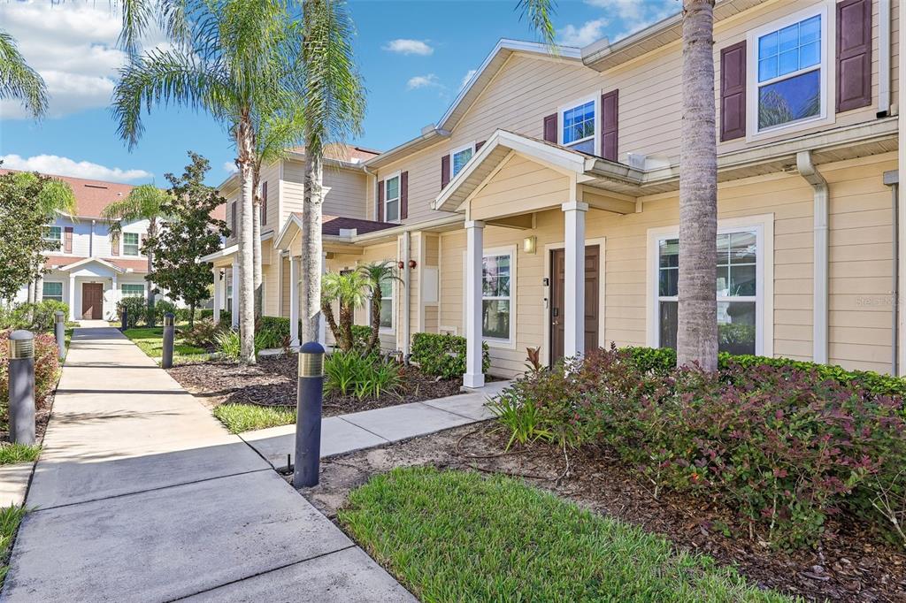 3210 GOLD LANE, KISSIMMEE, FL — photo 2 of 30