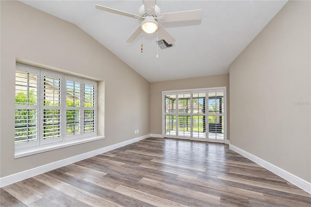3942 SHORESIDE CIRCLE, TAMPA, FL — photo 4 of 30