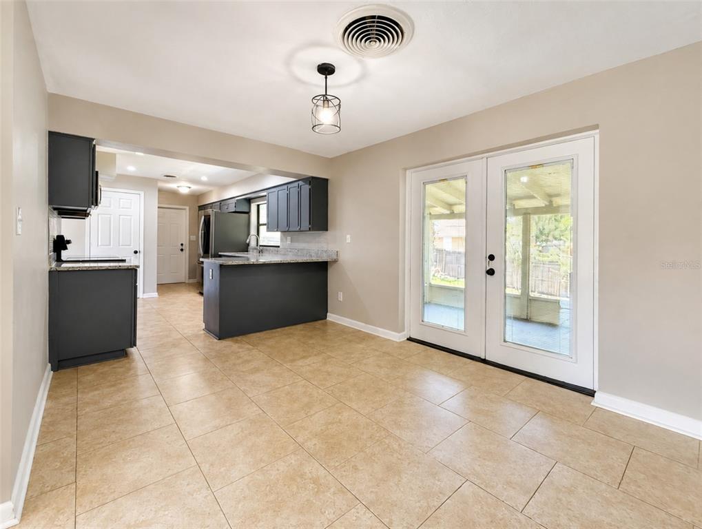 1612 MARTIN LUTHER KING JR AVENUE, LAKELAND, FL — photo 4 of 30