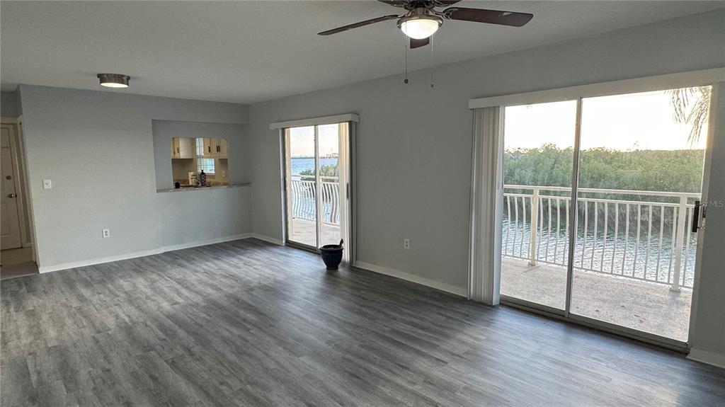 8827 BAY POINTE DRIVE UNIT 203, TAMPA, FL — photo 3 of 26