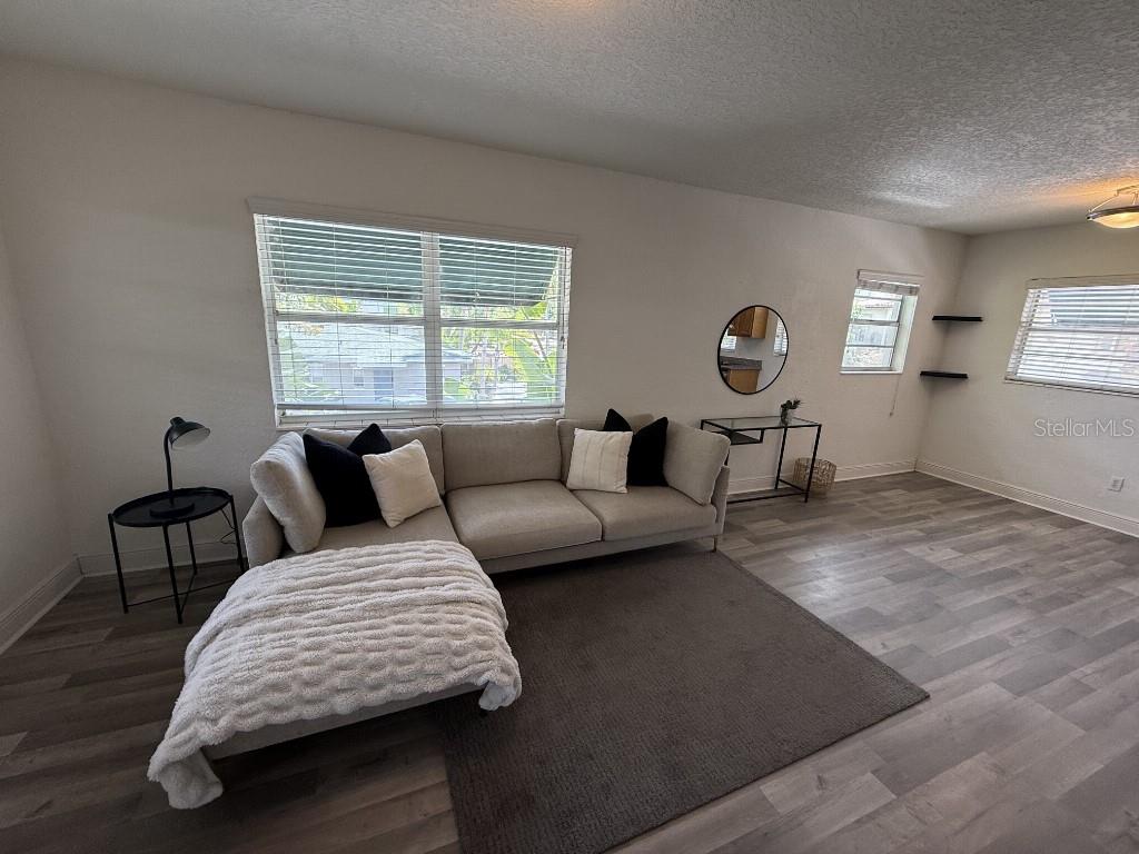 212 S CHURCH AVENUE UNIT 211, TAMPA, FL — photo 4 of 15