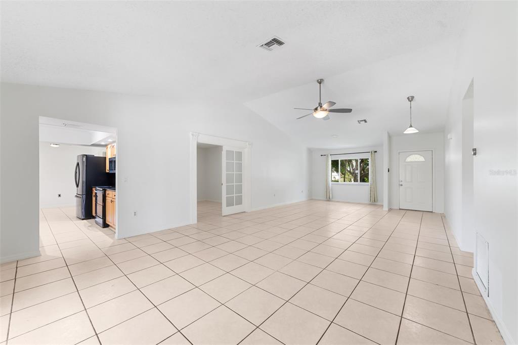 620 ARVERN DRIVE, ALTAMONTE SPRINGS, FL — photo 3 of 27