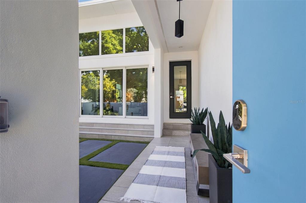 4440 POMPANO DRIVE SE, ST PETERSBURG, FL — photo 4 of 30