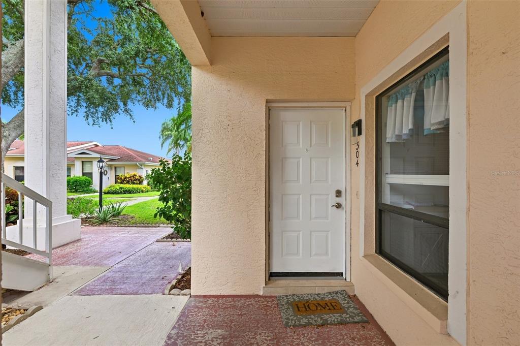 304 KELSEY WAY, SUN CITY CENTER, FL — photo 3 of 30