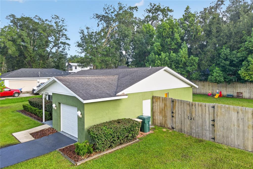 4506 NE 8TH PLACE, OCALA, FL — photo 3 of 23