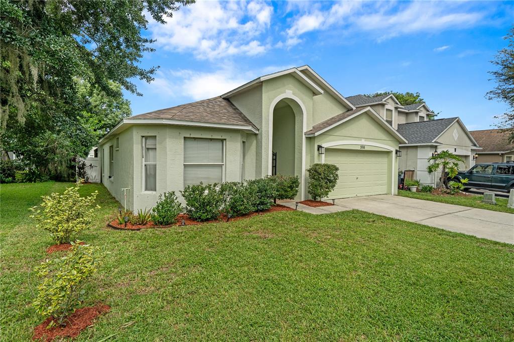 3916 JUDSON DRIVE, LAND O LAKES, FL — photo 2 of 30