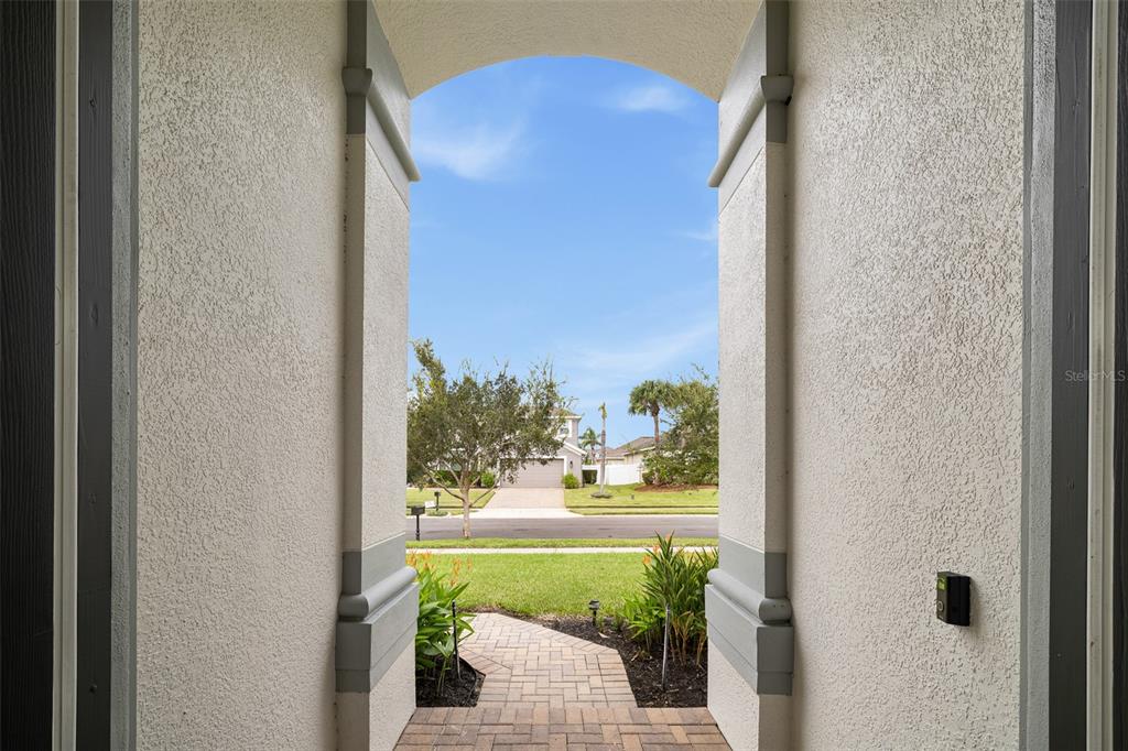13618 LARSEN LANE, WINTER GARDEN, FL — photo 4 of 91